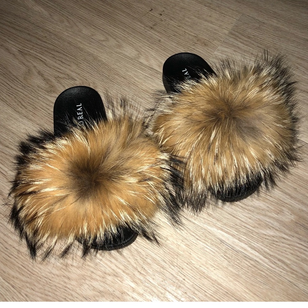 Gsuwoo fur slides